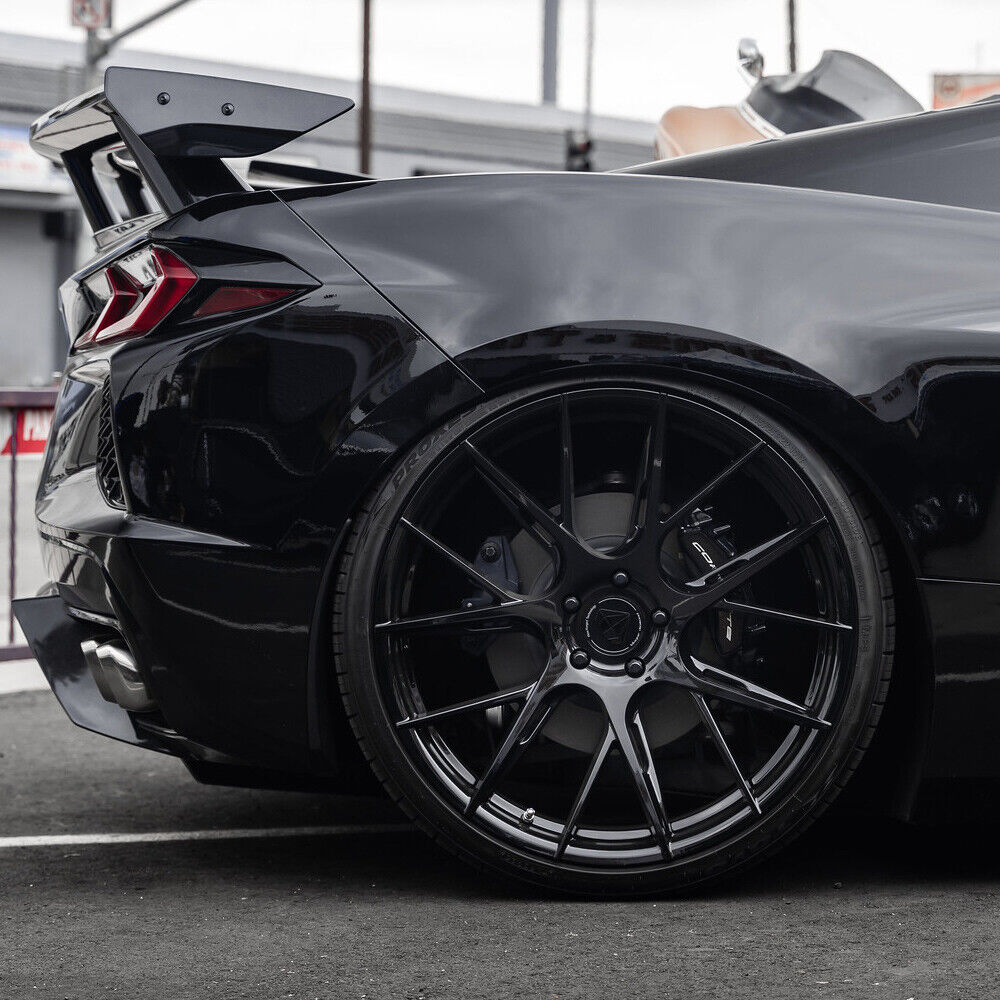 Blaque Diamond BD-F18 Gloss Black